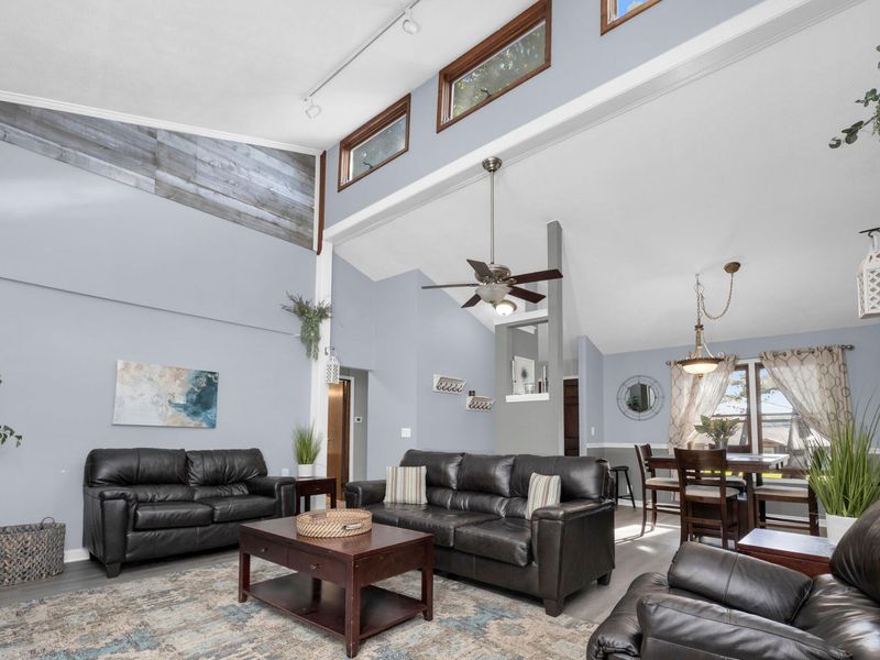 9830 Buckeye Drive, Huntsville, OH 43324 Photo 7
