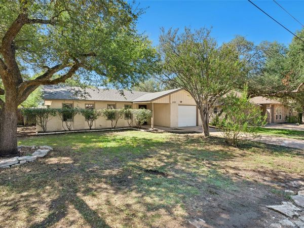 2307 W Riviera DR , Cedar Park, TX 78613