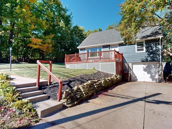513 Mansfield Lucas Road, Mansfield, OH 44907