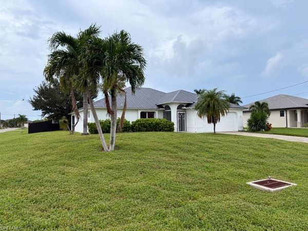 142 SW 34th PL, CAPE CORAL, FL 33991