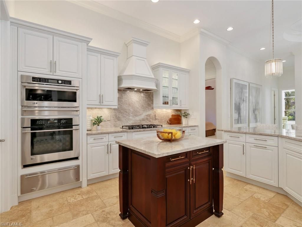 7772 Classics Dr, Naples, FL 34113 Photo