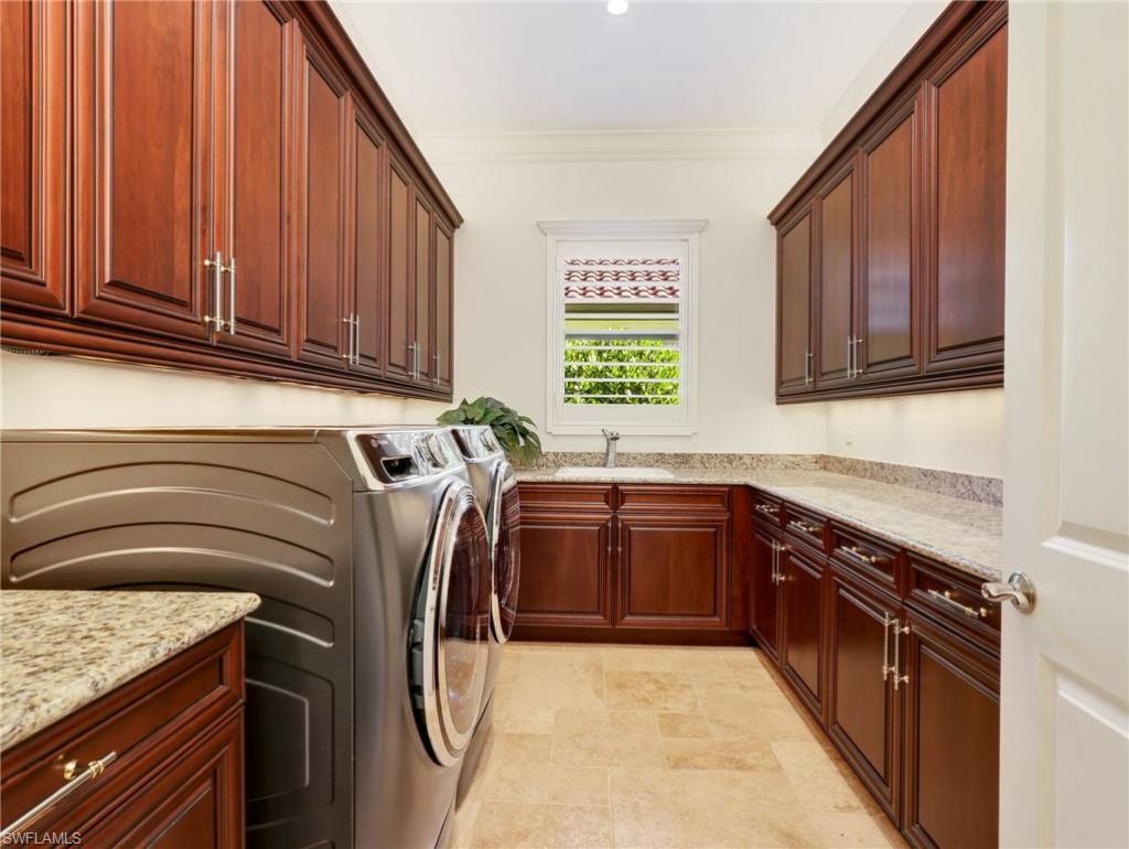 7772 Classics Dr, Naples, FL 34113 Photo