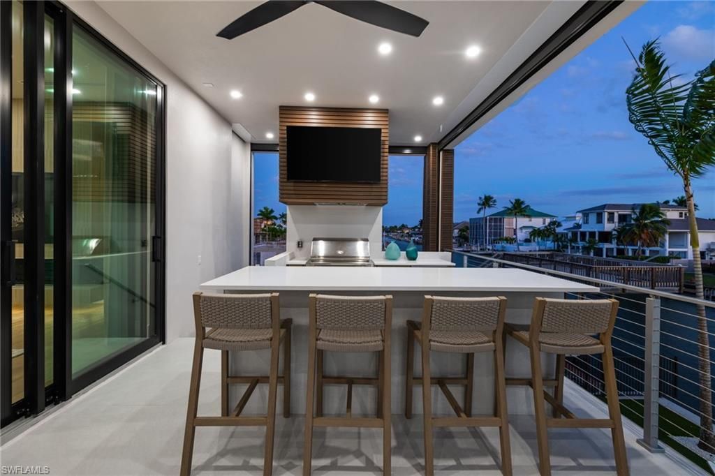 256 Trade Winds Ave , Naples, FL 34108 Photo
