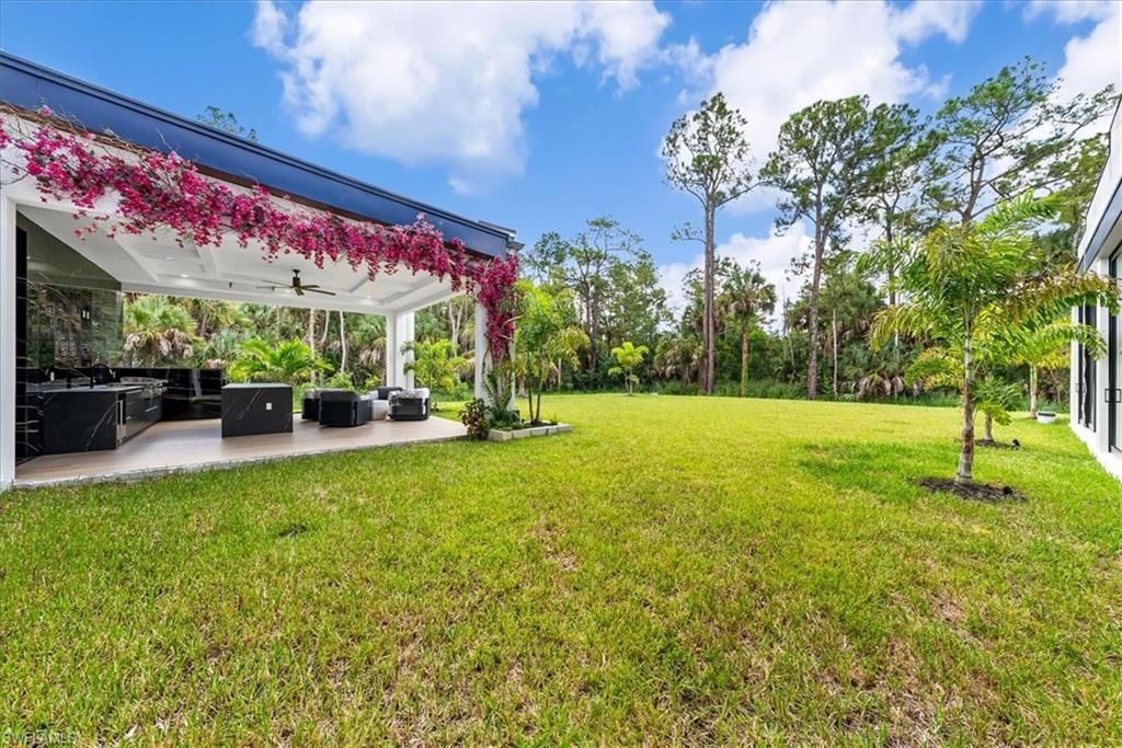 360 3rd St Nw, Naples, FL 34120 Photo