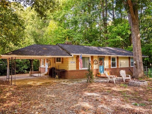10269 Old US highway 52 , Winston-Salem, NC 27107