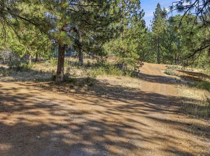 555 Trail Ridge Ln, Colfax, CA 95713 Photo
