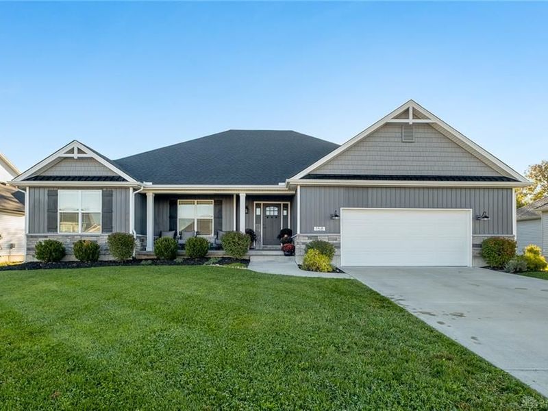 158 Timber Ridge Drive, Carlisle, OH 45005 Photo 1