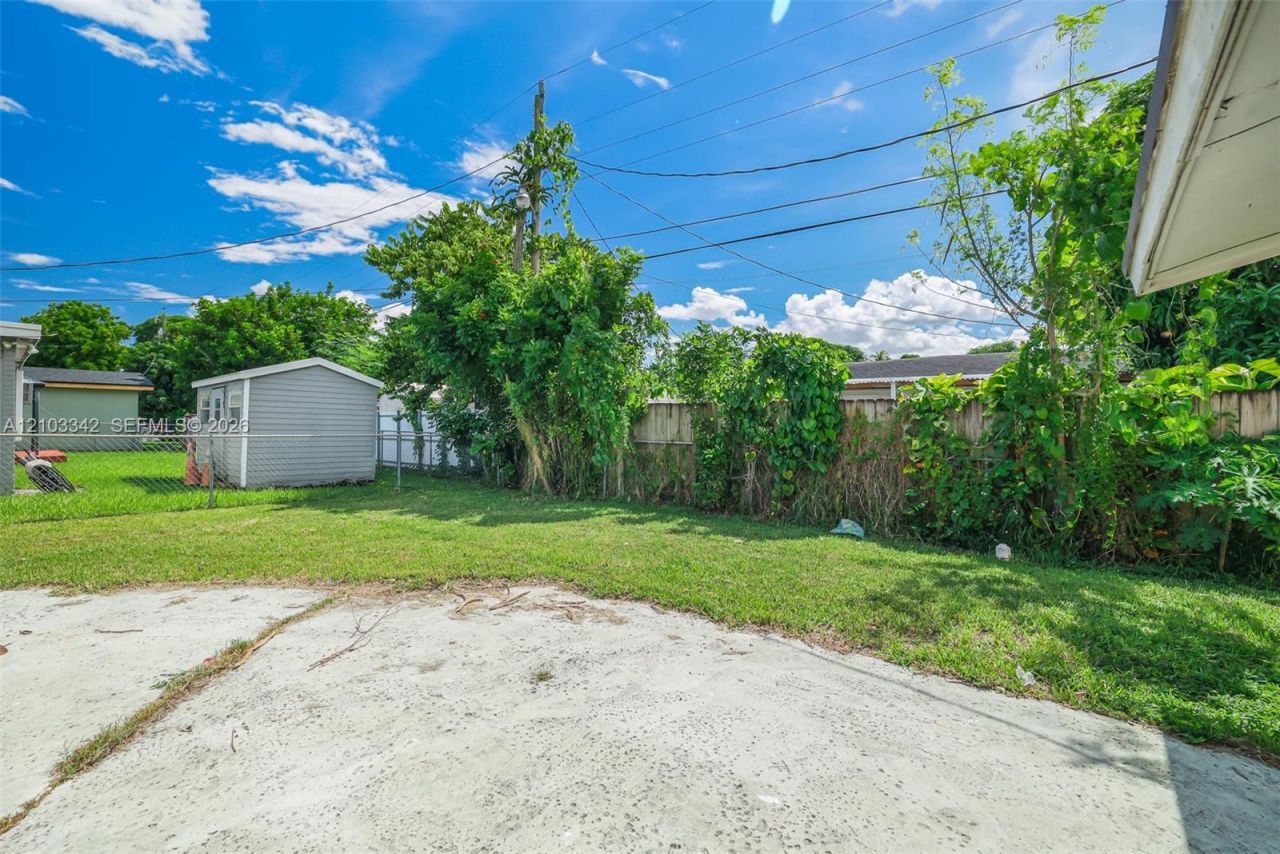7330 Tropicana St, Miramar, FL 33023 Photo
