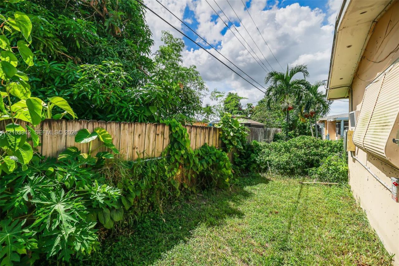 7330 Tropicana St, Miramar, FL 33023 Photo