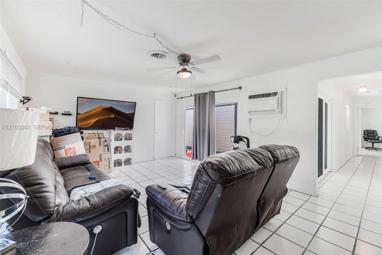 7330 Tropicana St, Miramar, FL 33023 Photo