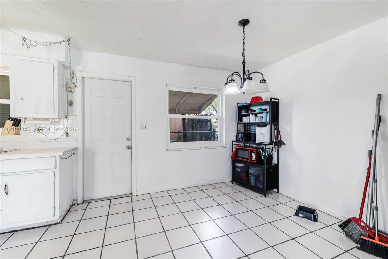 7330 Tropicana St, Miramar, FL 33023 Photo