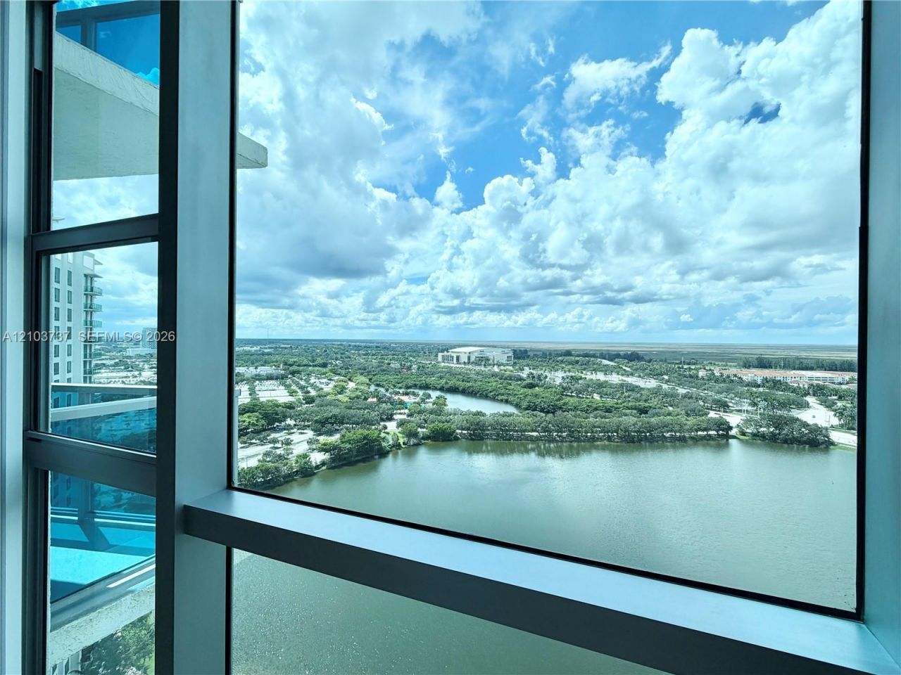 2641 N Flamingo Rd , Unit 2404N, Sunrise, FL 33323 Photo