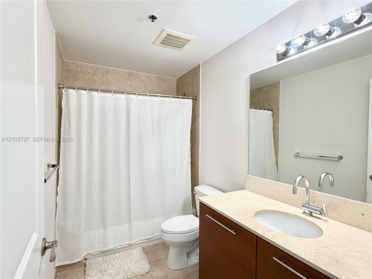 2641 N Flamingo Rd , Unit 2404N, Sunrise, FL 33323 Photo
