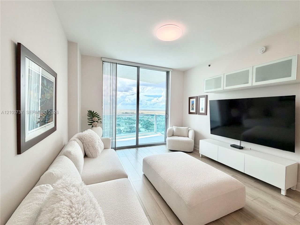 2641 N Flamingo Rd , Unit 2404N, Sunrise, FL 33323 Photo