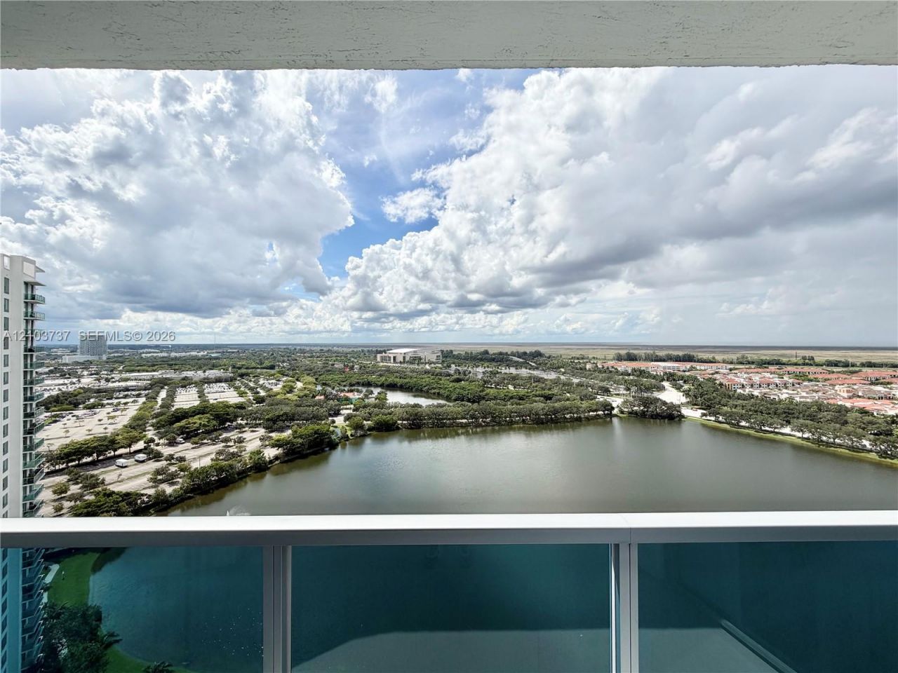 2641 N Flamingo Rd , Unit 2404N, Sunrise, FL 33323 Photo