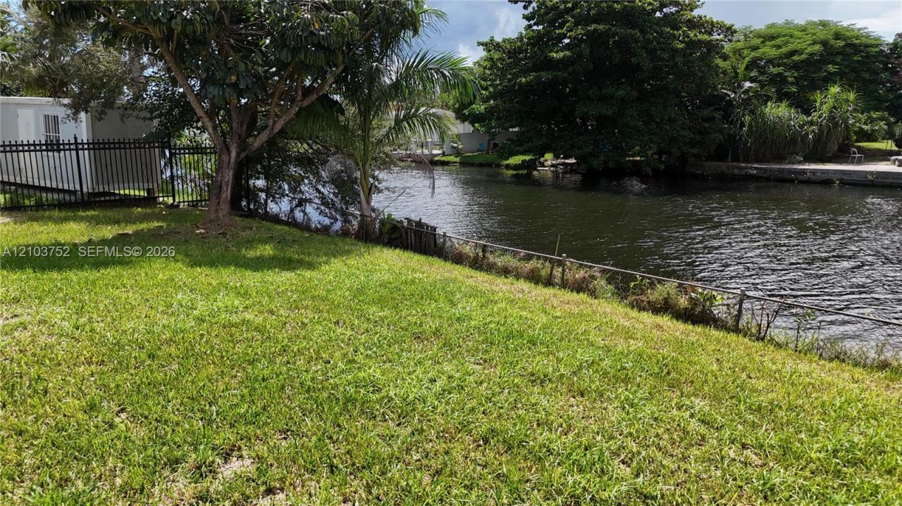 9120 Little River Dr, Miami, FL 33147 Photo