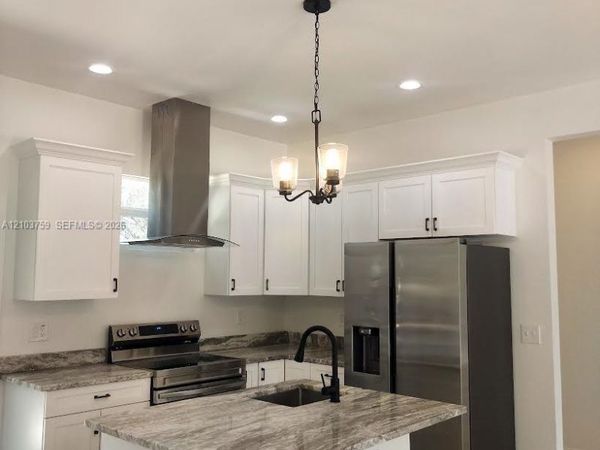 2908 W 52 st W , Lehigh Acres, FL 33971
