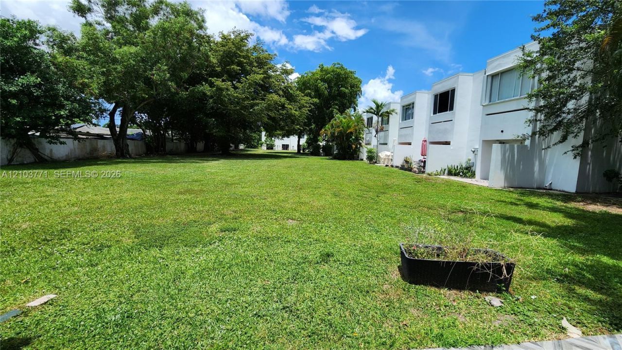 5060 Elmhurst Rd , Unit B, West Palm Beach, FL 33417 Photo