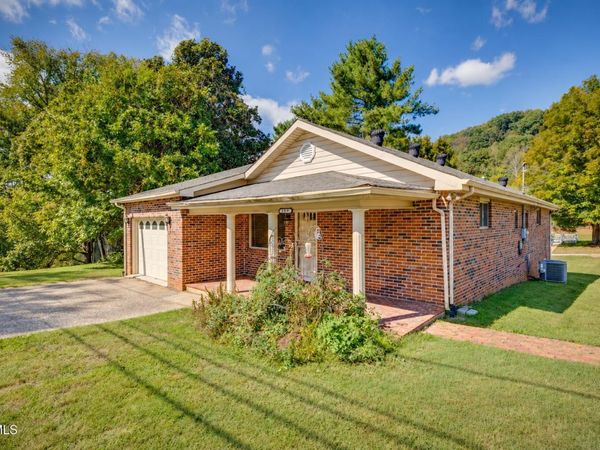 159 East Carters Valley Road, Kingsport, TN 37665