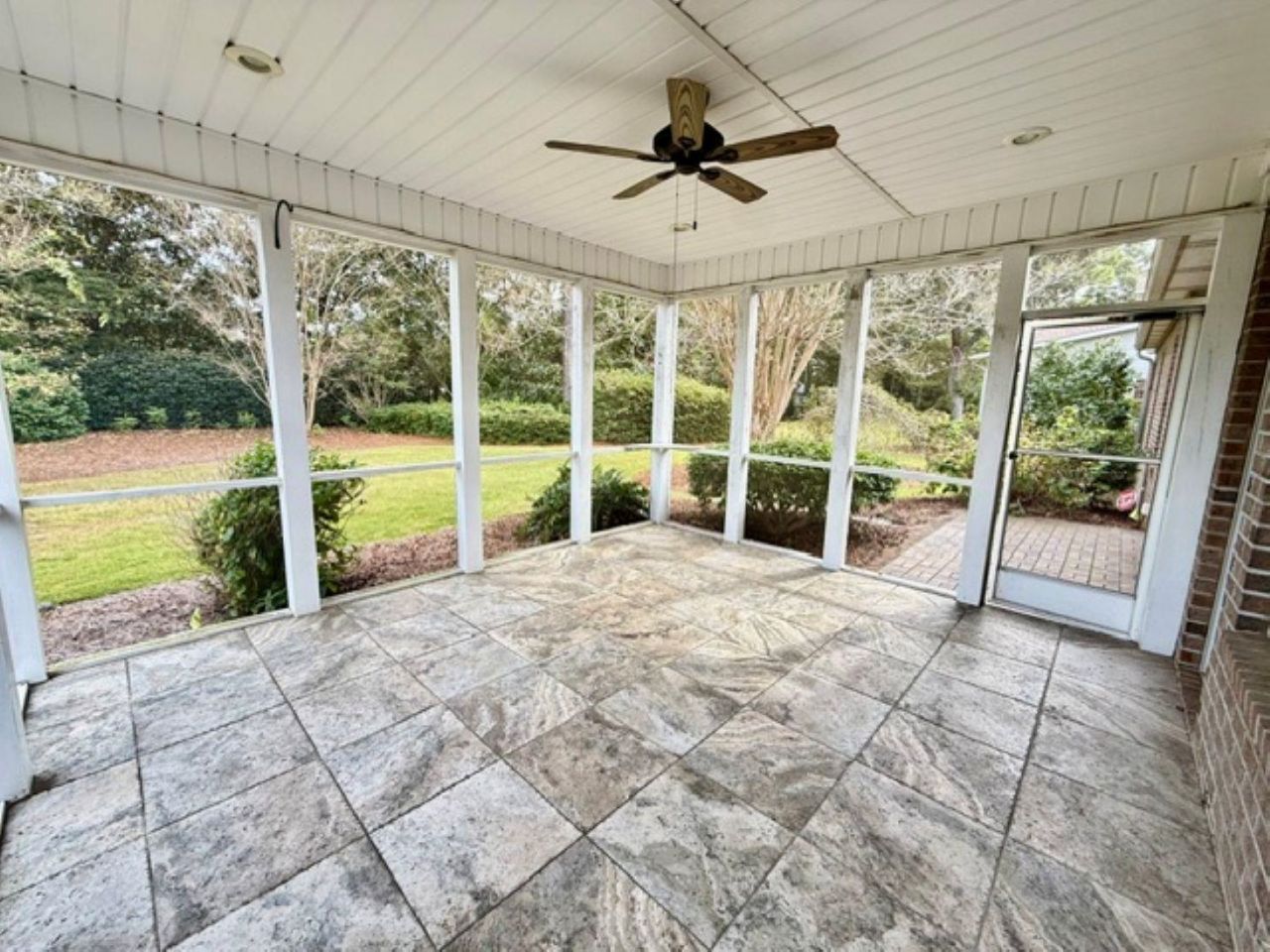 1313 Royal Devon Dr. Photo 5