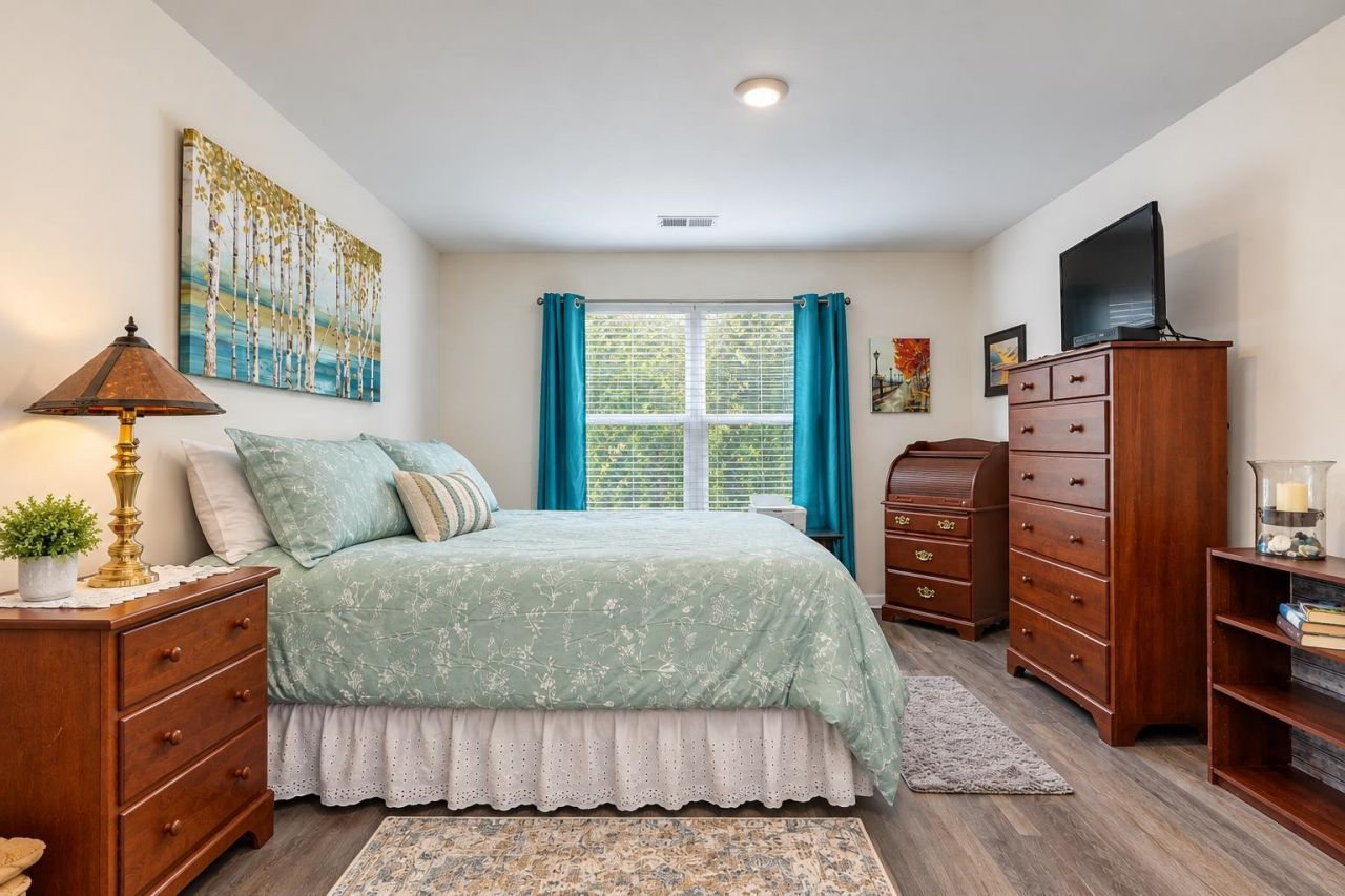 242 Hollandbush Dr.  Photo 15