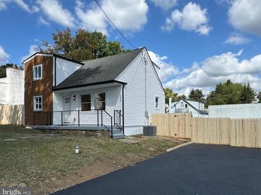 668 ELMWOOD AVENUE, FEASTERVILLE TREVOSE, PA 19053