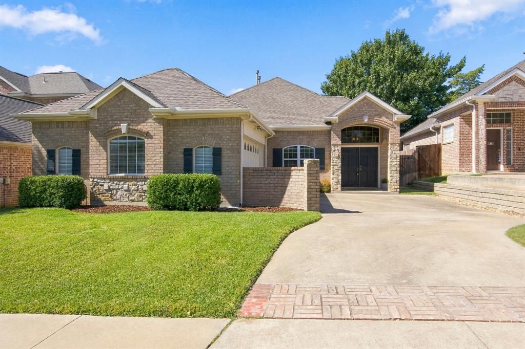 636 Wyndham Circle, Keller, TX 76248 Main Photo