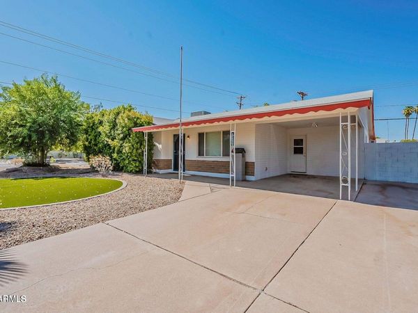 7228 E GARFIELD Street, Scottsdale, AZ 85257