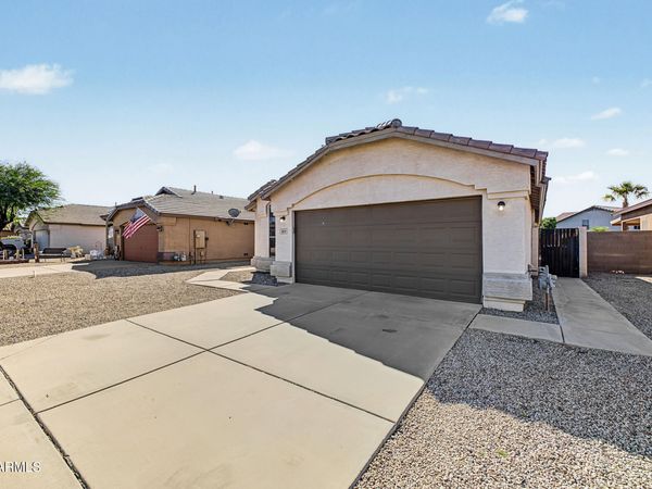 9819 E OLLA Avenue, Mesa, AZ 85212