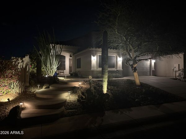 16655 S 3RD Place, Phoenix, AZ 85048