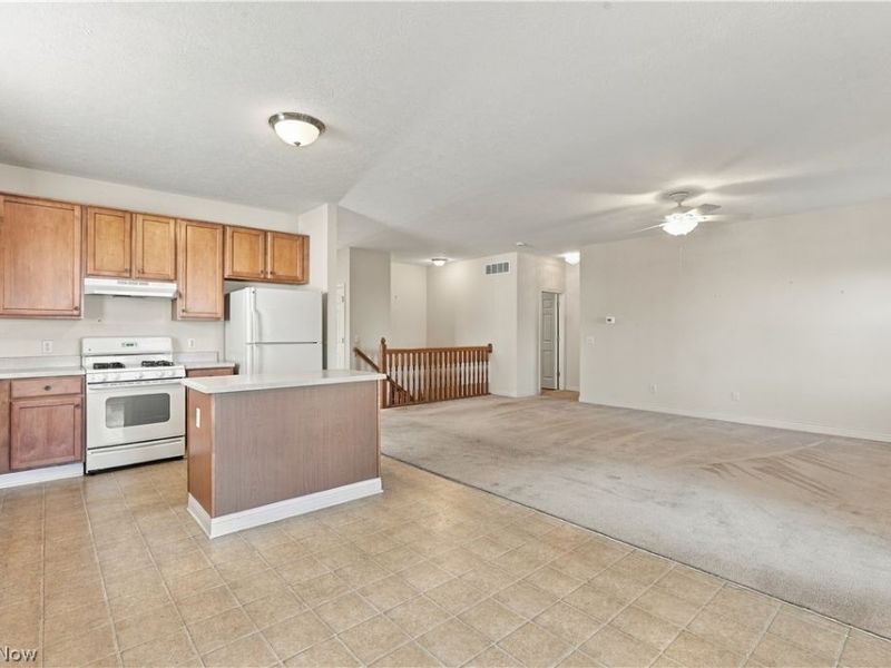 1489 E Quail Run Drive, Newark, OH 43055 Photo 13