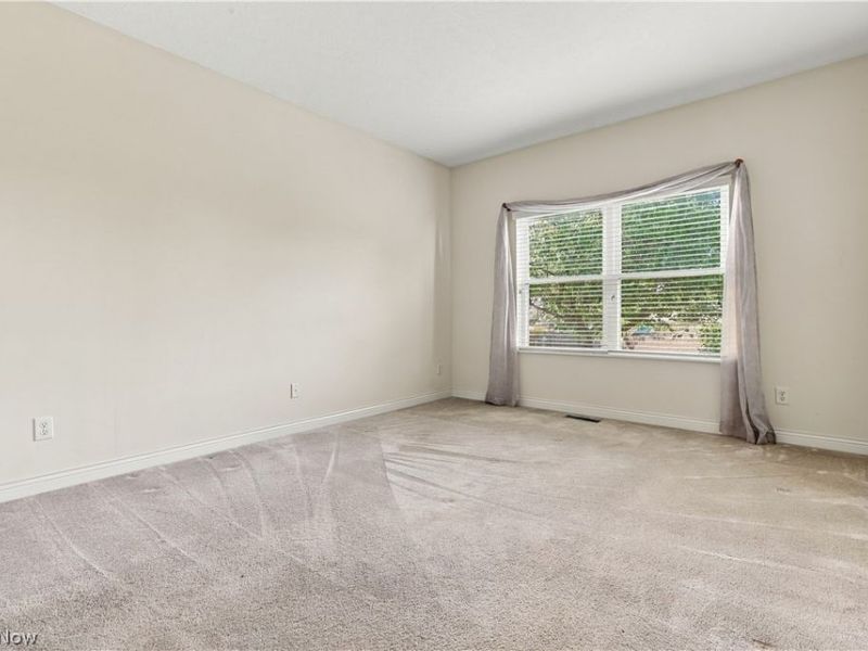 1489 E Quail Run Drive, Newark, OH 43055 Photo 16