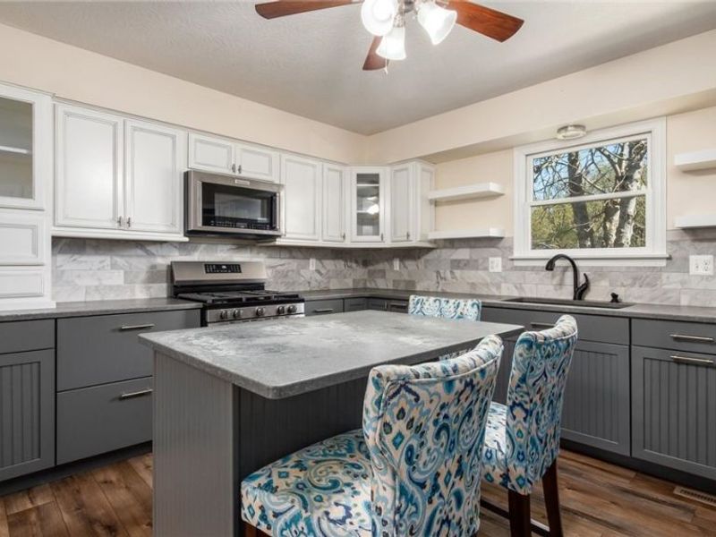 6625 S River Road, Blue Rock, OH 43720 Photo 7