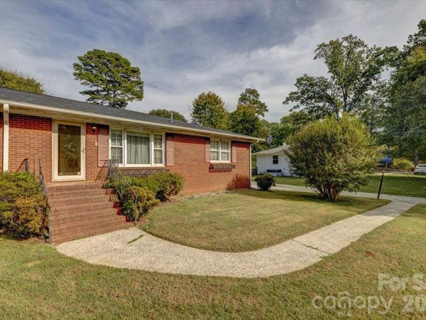 6324 Elmwood Circle, Unit 14, Charlotte, NC 28214