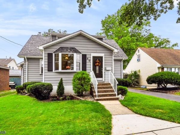 60 W Sumner Ave, Roselle Park, NJ 07204