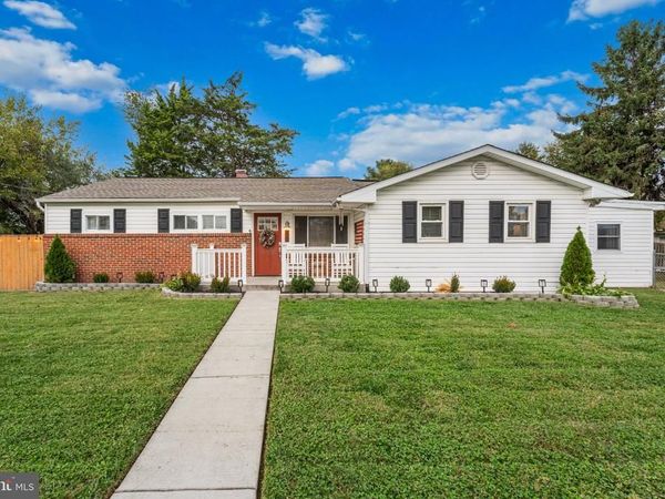200 FERNGLEN AVENUE, GLEN BURNIE, MD 21061