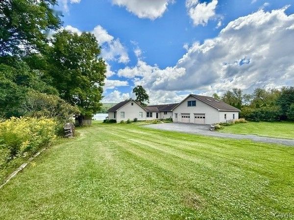 4132 Westshore Manor Rd Road, Jamesville, NY 13078