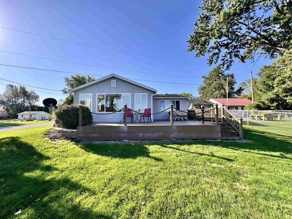 11446 W South Park Road, Kewanna, IN 46939