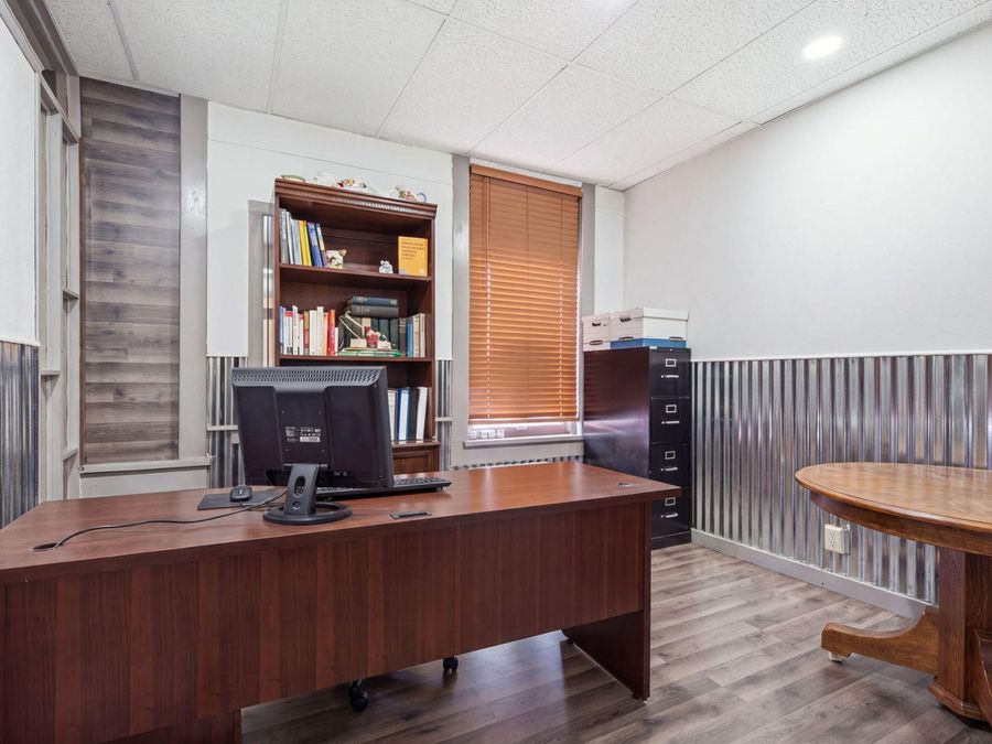 Property Image 38