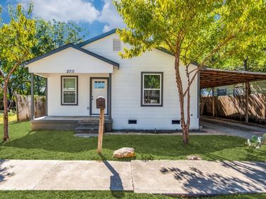 2711 Springdale Street, Dallas, TX 75210