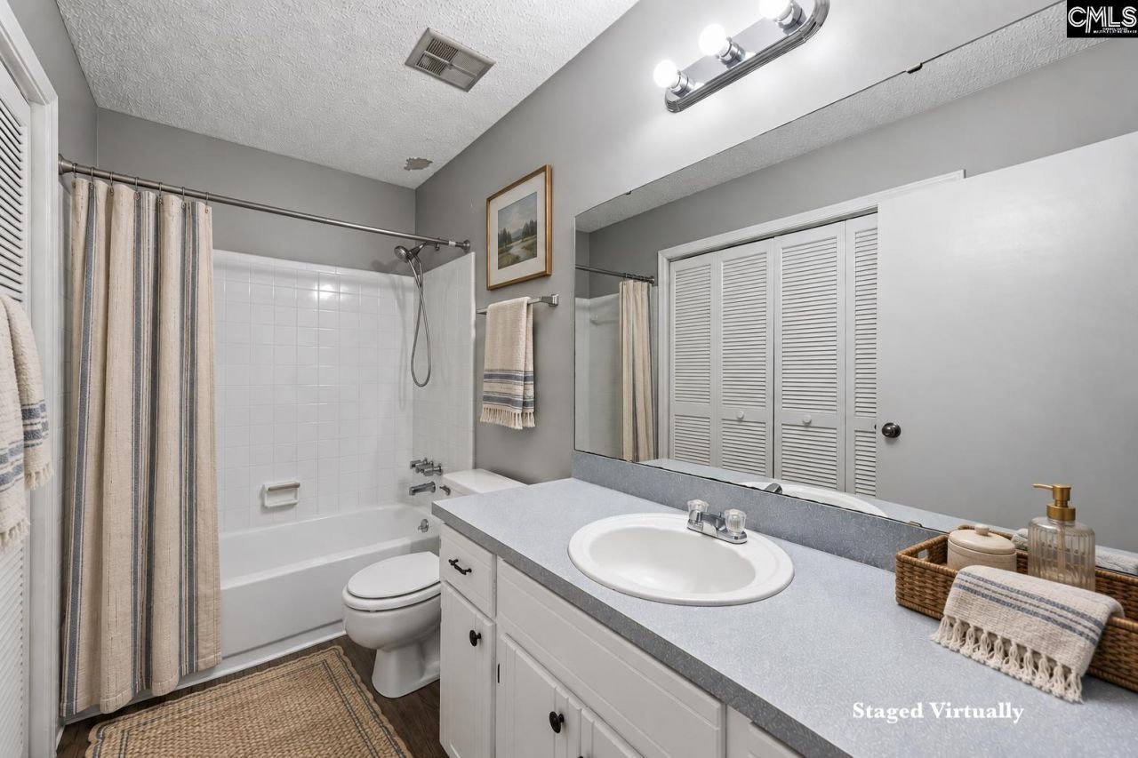 515 Corley Street  Photo 14