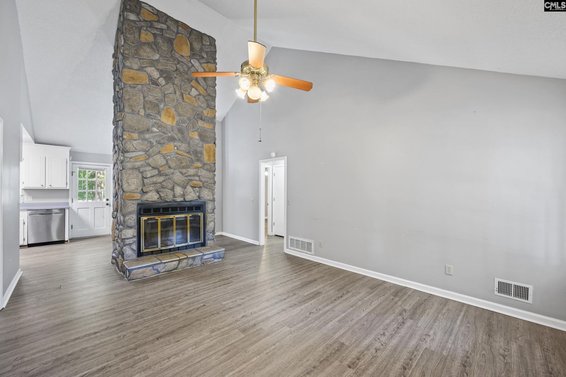 515 Corley Street  Photo 4