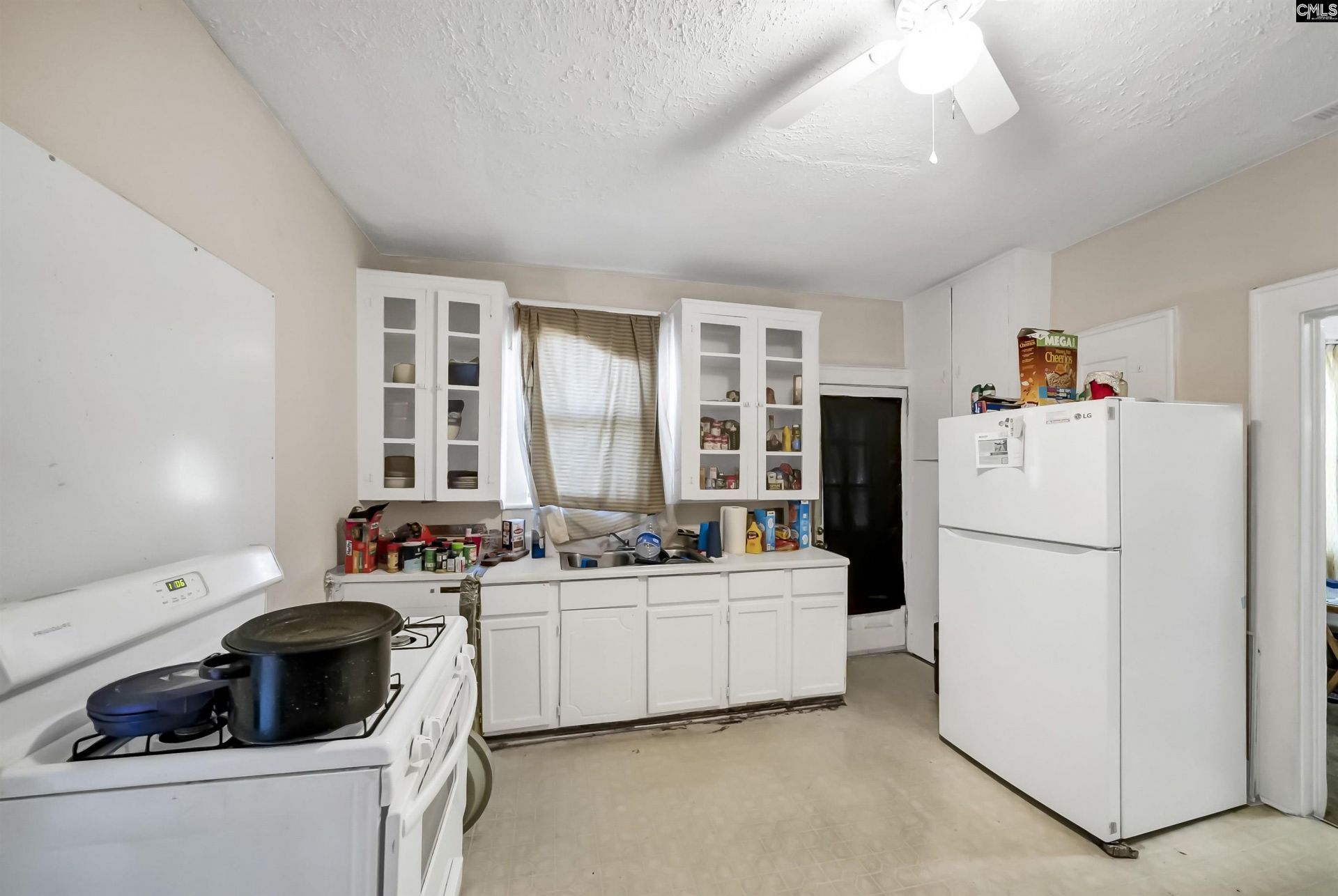 2725 Kirby Street  Photo 10