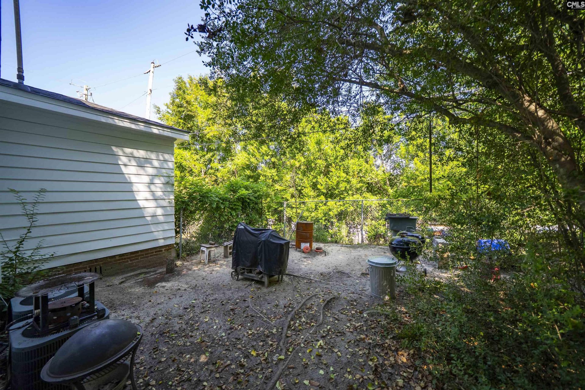 2725 Kirby Street  Photo 21