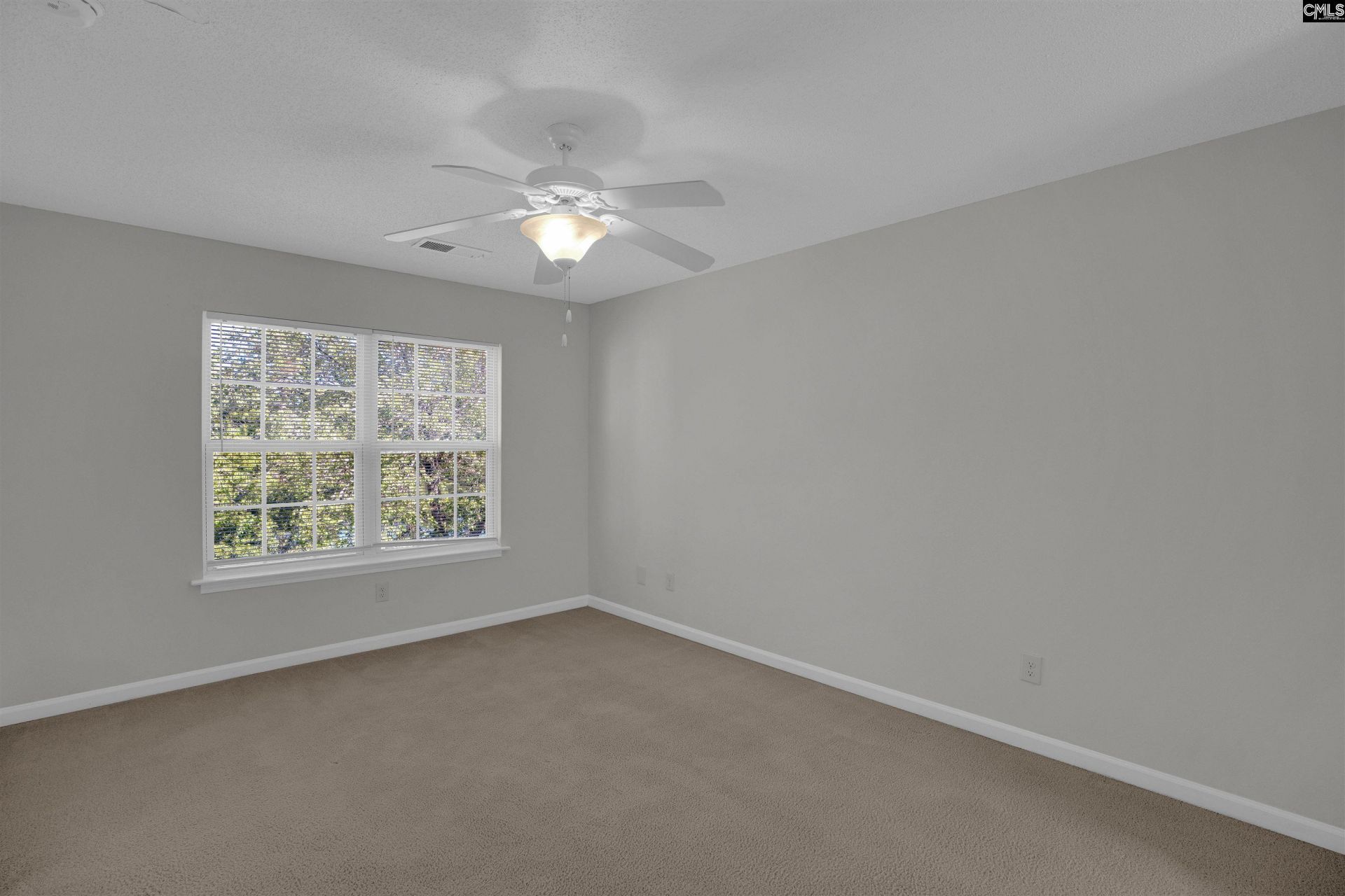 205 Village Walk Photo 14
