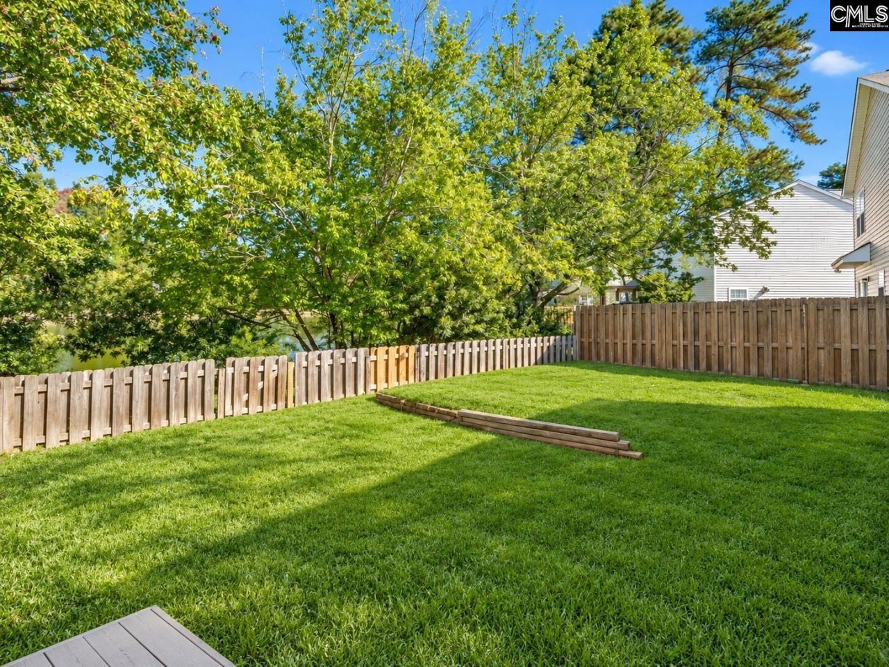 205 Village Walk Photo 27