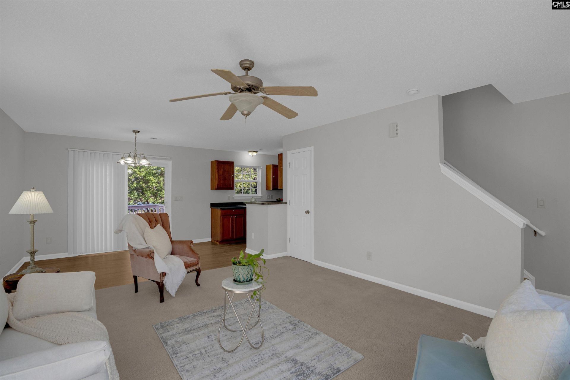 205 Village Walk Photo 5
