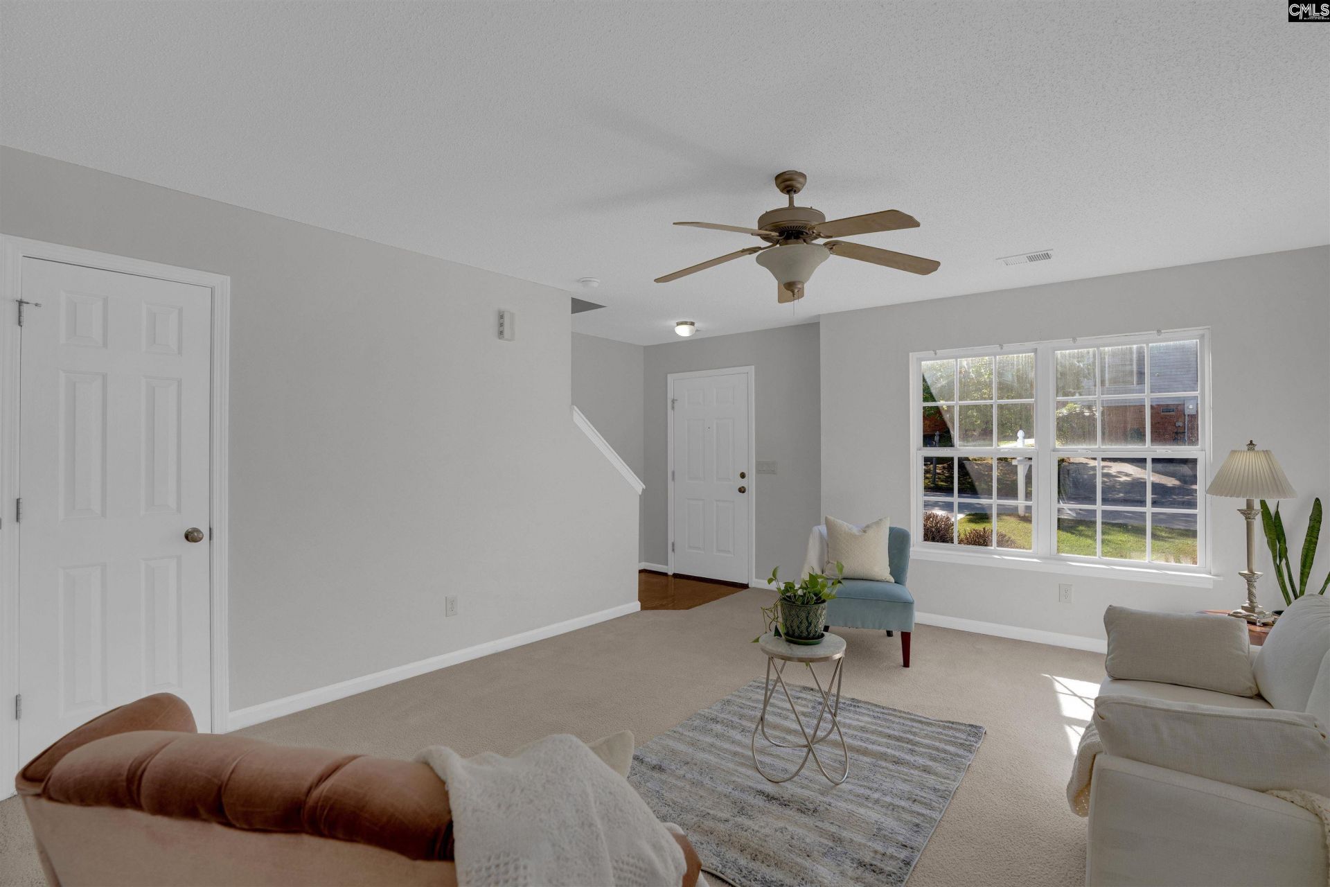 205 Village Walk Photo 6