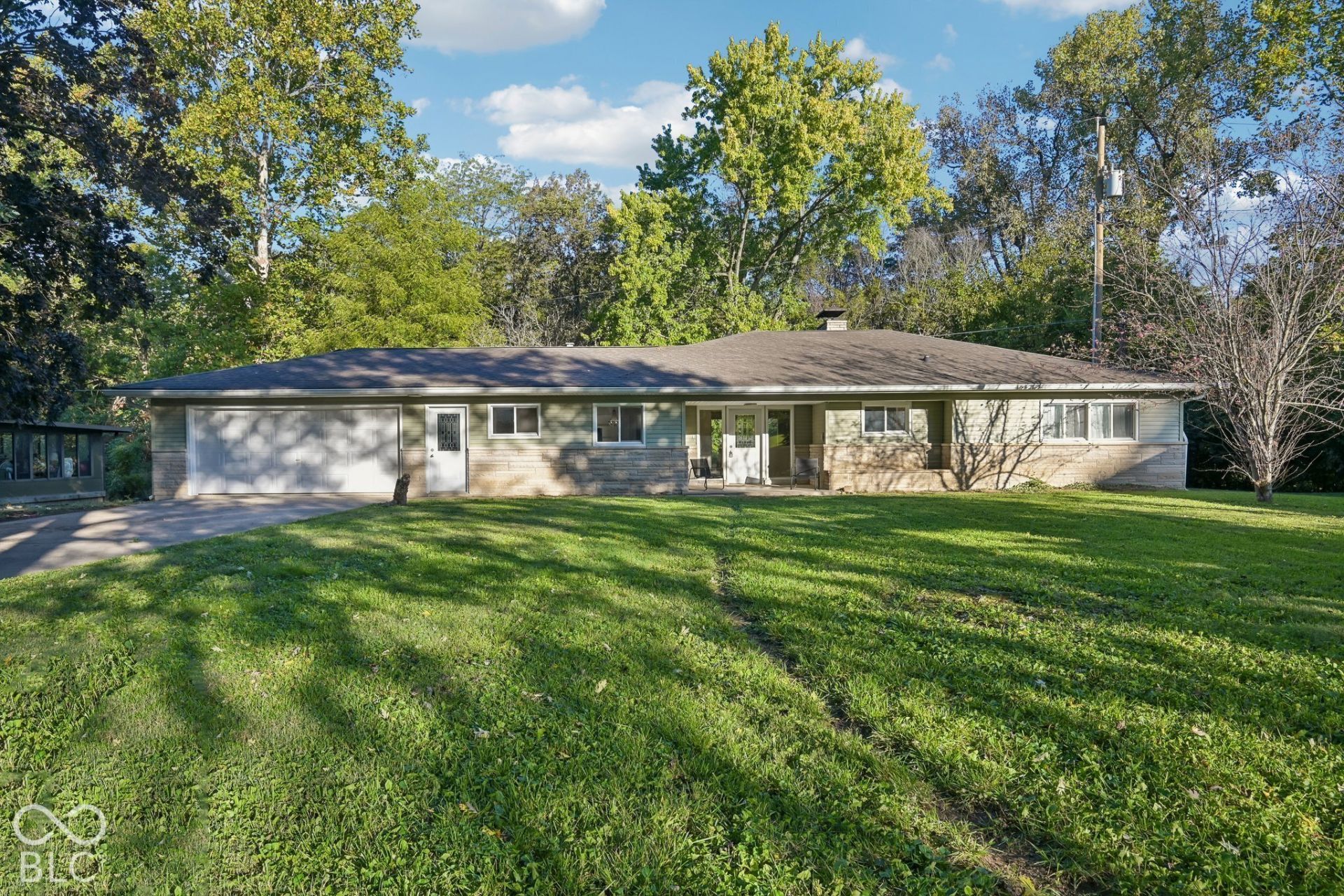 9759 W Sunset Lane, Elwood, IN 46036 Main Photo
