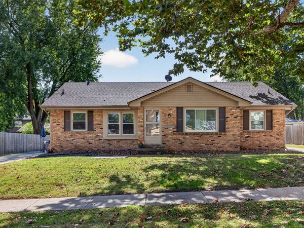 4702 Merced Street, Des Moines, IA 50310